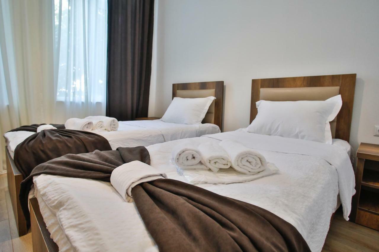 Hotel Chveni Qalaqi Kutaisi Zewnętrze zdjęcie